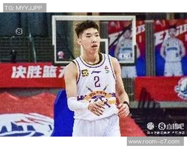 廖三宁关键三分助力球队逆转颓势展现绝佳状态